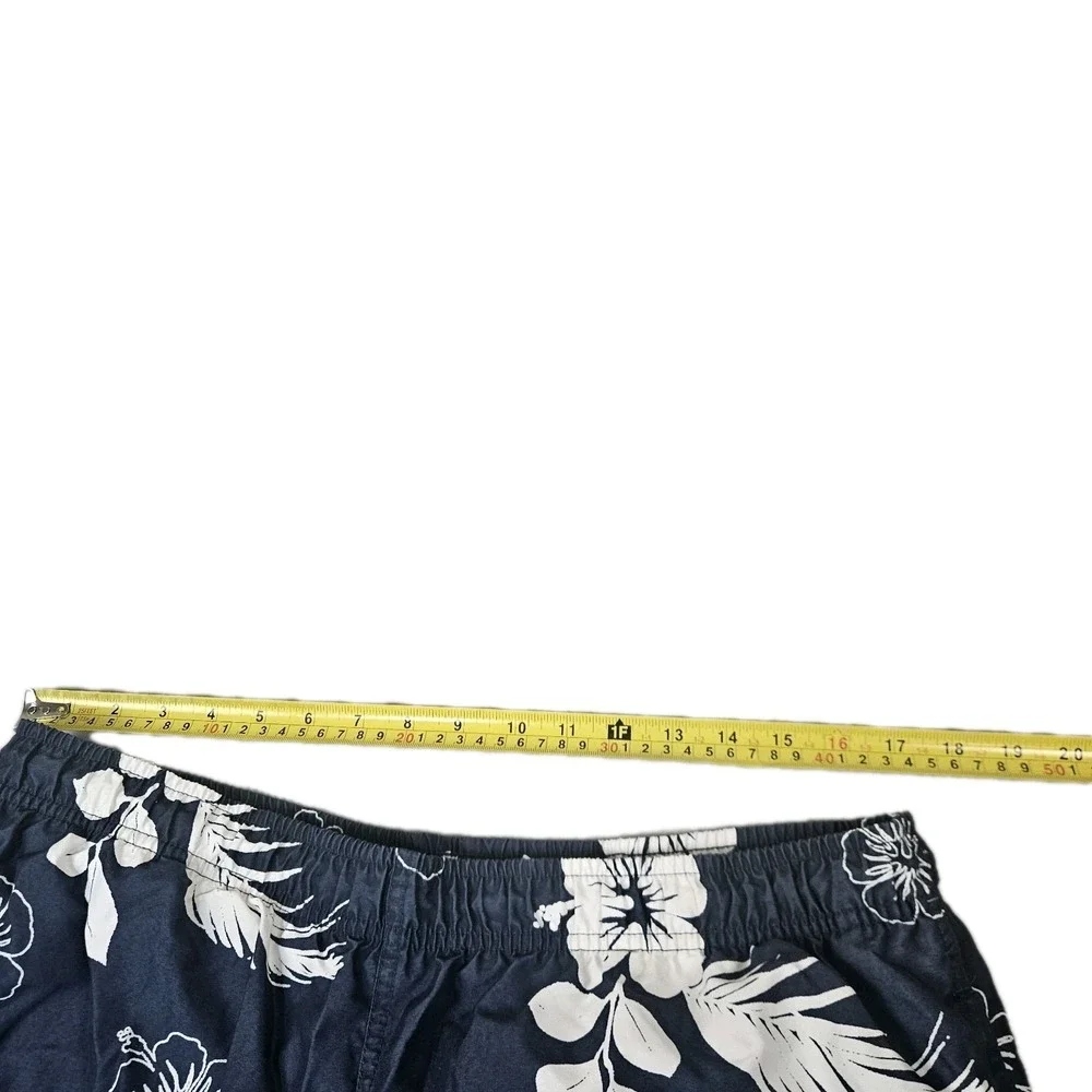 Covington Swim Trunks Mens M Blue White Hawaiian‎ Floral Board Summer Shorts